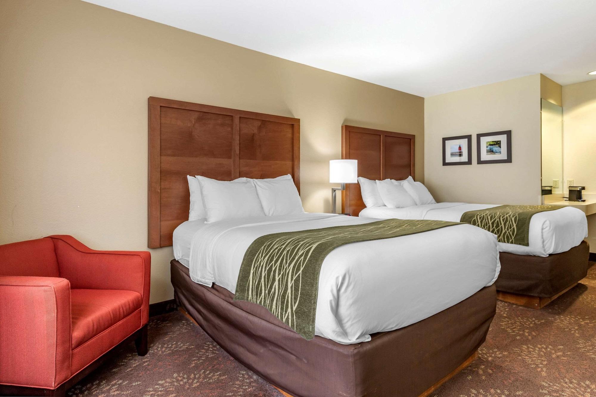 Comfort Inn Okemos - East Lansing Exterior photo