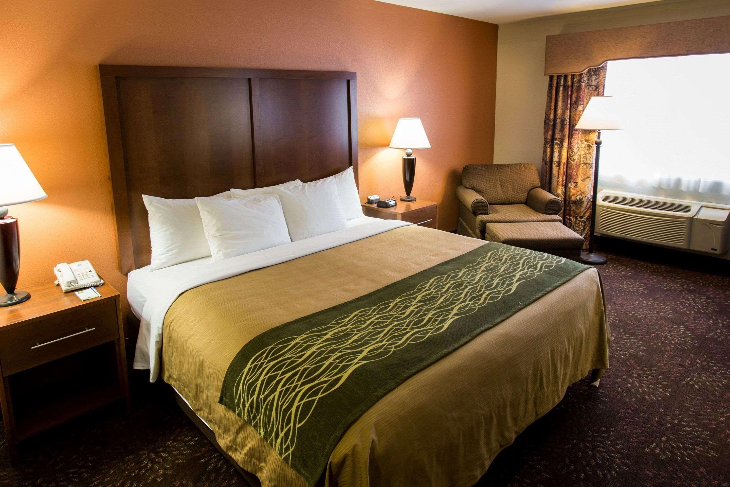 Comfort Inn Okemos - East Lansing Exterior photo